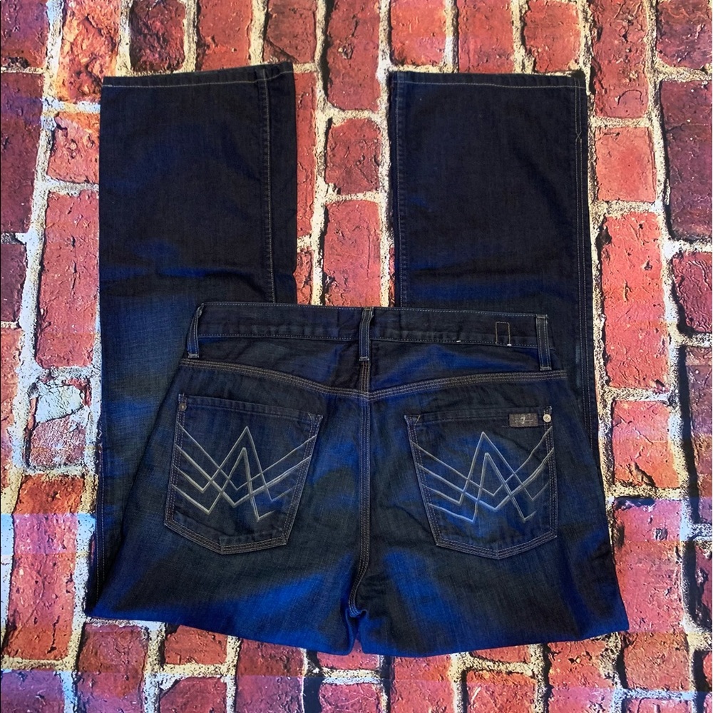 7 for all Mankind Bootcut jeans size 33
Excellent Pre-owned Condition - Picture 9 of 11
